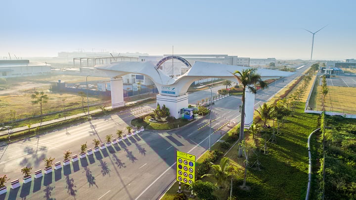 El Parque Industrial DEEP C Hai Phong no solo se limita a atraer inversiones, sino que también construye una comunidad empresarial que comparte valores comunes de desarrollo sostenible.