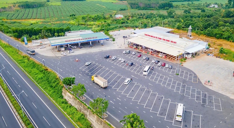 Xử nghiêm doanh nghiệp chậm đầu tư trạm dừng nghỉ trên cao tốc
- Ảnh 1.