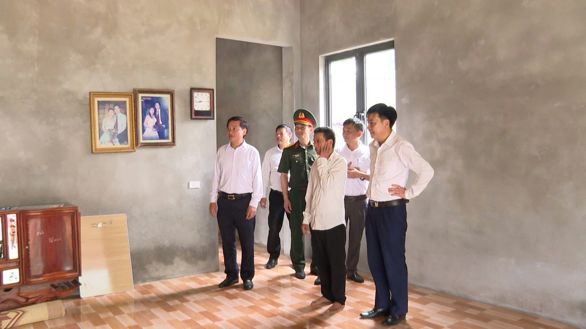 ពន្លឿន​ការ​លុប​បំបាត់​លំនៅឋាន​បណ្ដោះ​អាសន្ន ជួយ​ដល់​ជន​ក្រីក្រ​រក្សា​លំនឹង​ជីវិត
