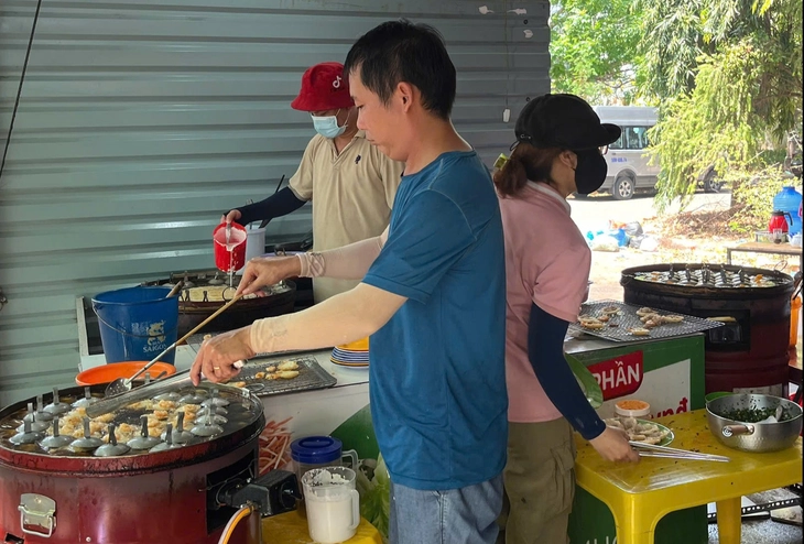 Bánh khọt - Ảnh 2.