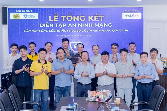 cac-thanh-vien-tham-gia-su-kien.jpg