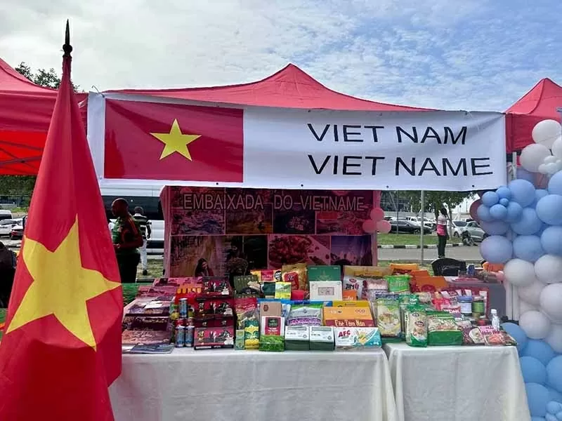Rực rỡ sắc Việt tại sự kiện PETRO không biên giới 2025 ở Angola Rực rỡ sắc Việt tại sự kiện PETRO không biên giới 2025 ở Angola