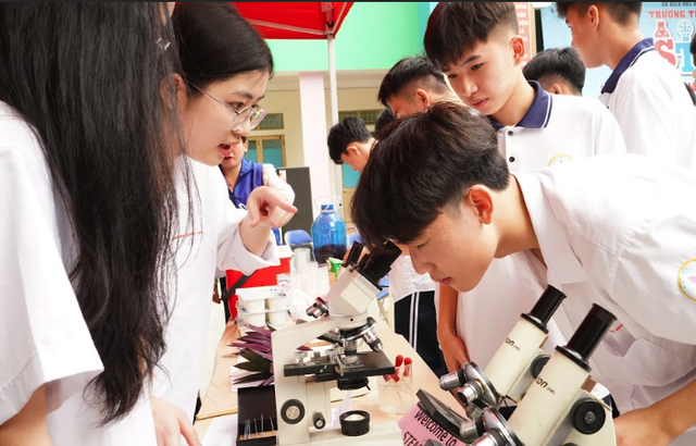 Tuyển sinh lớp 10: Chuyên gia tư vấn cách chọn trường  phù hợp- Ảnh 3.