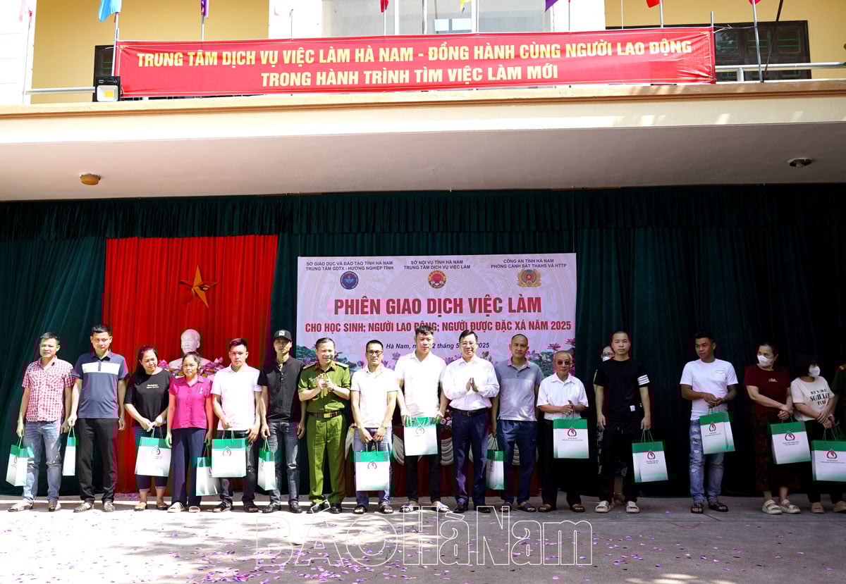 Phiên giao dịch việc làm chuyên biệt
