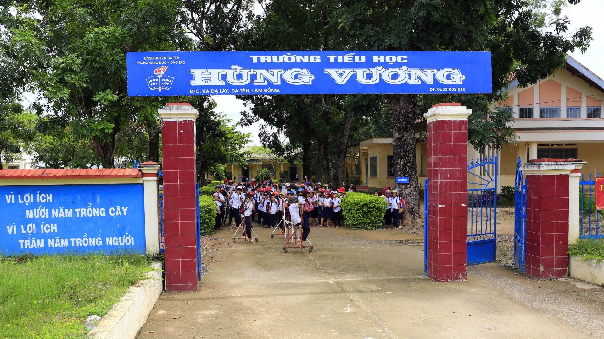 Một thế hệ mới trên vùng đất kinh tế mới ngày xưa