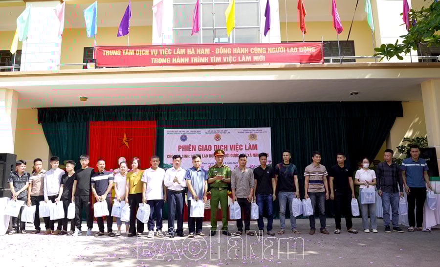 Phiên giao dịch việc làm chuyên biệt