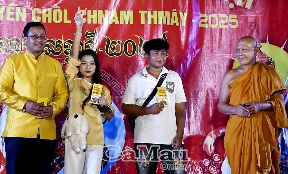 Hoà thượng Thạch Hà đóng góp quan trọng trong việc củng cố khối đại đoàn kết dân tộc.