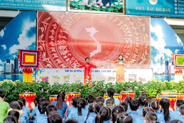 VIDEO: Buổi học lịch sử thú vị tại trường Tiểu học Đinh Tiên Hoàng - Ảnh 1.