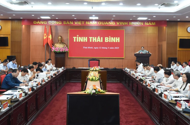 [Ảnh] Thủ tướng Phạm Minh Chính làm việc với Ban Thường vụ Tỉnh ủy Thái Bình ảnh 3