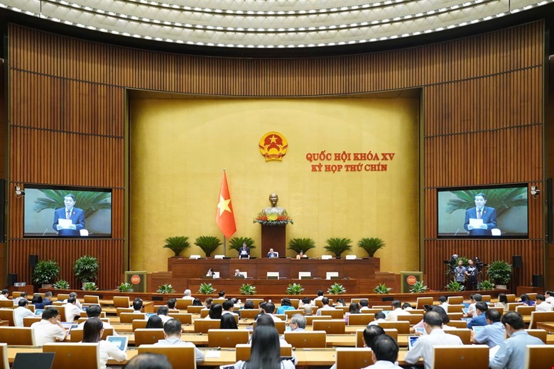 Quốc hội họp toàn thể tại hội trường sáng 12/5. (Ảnh: quochoi.vn)