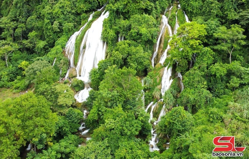 Sơn La phát triển du lịch trở thành ngành kinh tế mũi nhọn - Ảnh 1.