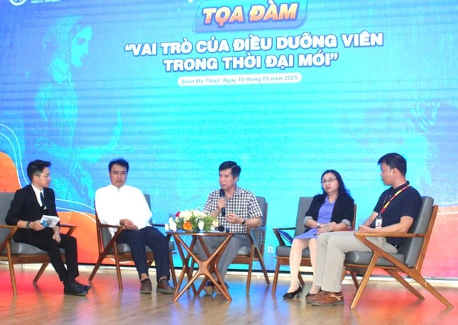Vai trò của điều dưỡng viên trong thời đại mới ảnh 2