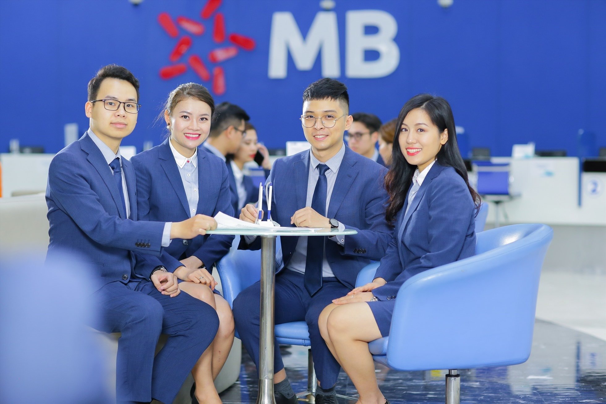 បញ្ជររបស់ MB និងអត្រាការប្រាក់ដាក់ប្រាក់តាមអ៊ីនធឺណិតក្នុងខែឧសភា ឆ្នាំ 2025