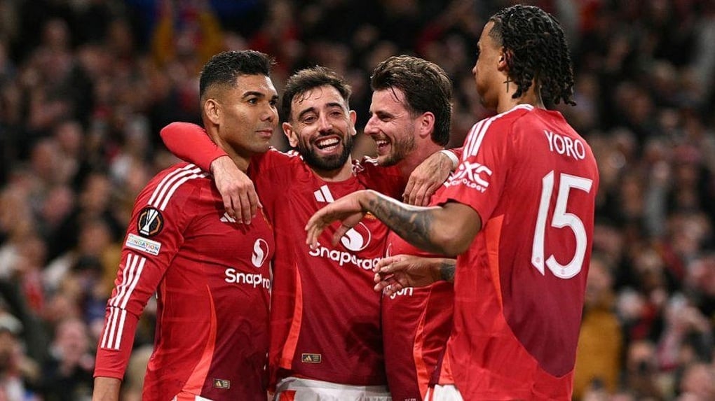 Man Utd có thể bị cấm tham dự Champions League dù vô địch Europa League - 1