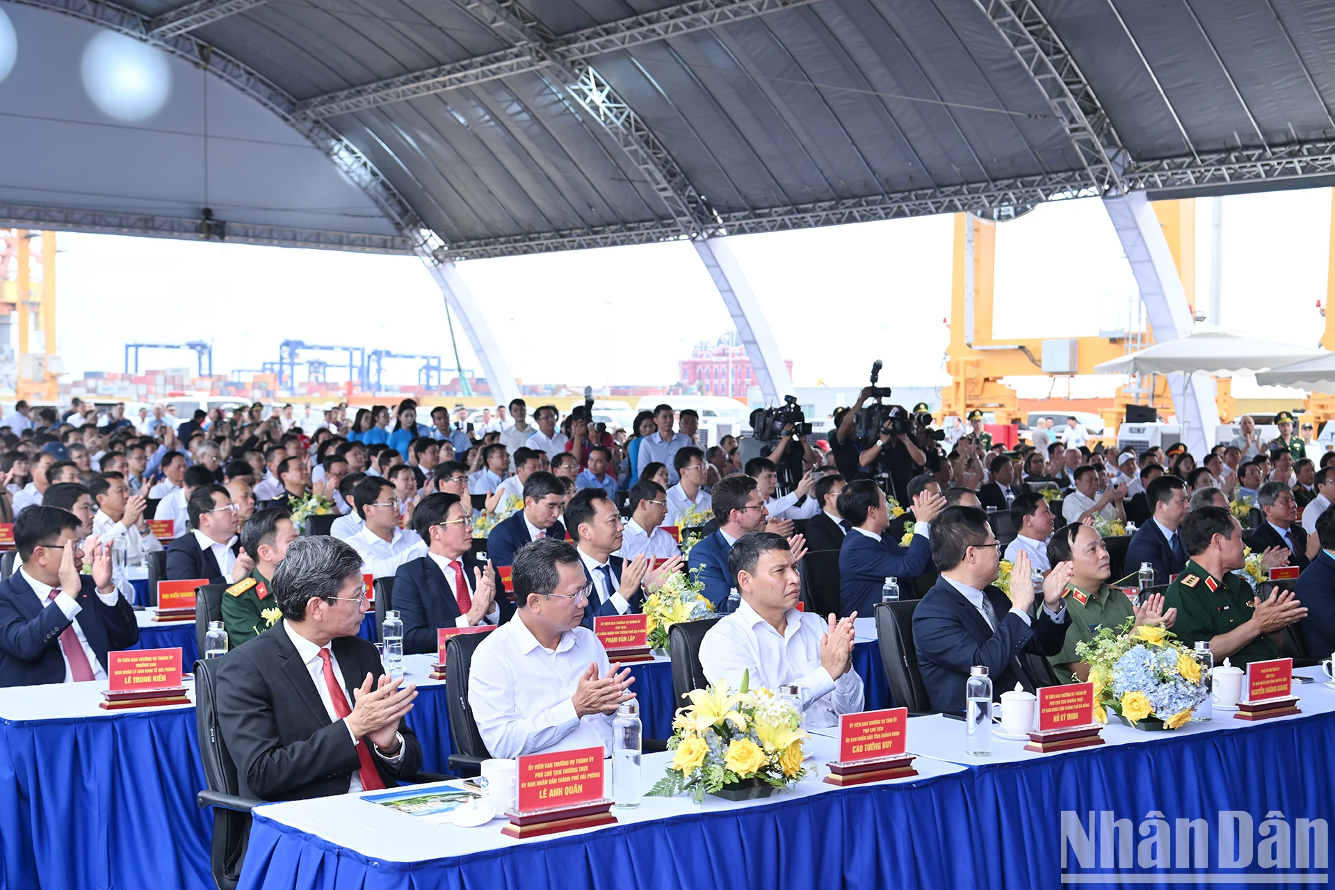 [Ảnh] Chủ tịch nước Lương Cường dự khánh thành bến cảng container quốc tế tại Hải Phòng ảnh 3