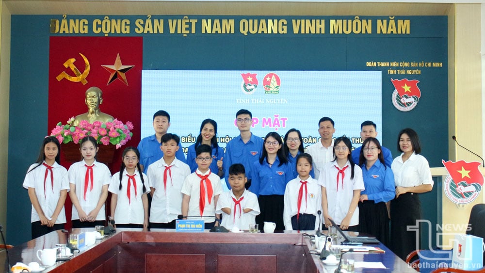 Ban Thường vụ Tỉnh đoàn Thái Nguyên gặp mặt, động viên thanh, thiếu nhi tiêu biểu dự Đại hội Cháu ngoan Bác Hồ toàn quốc lần thứ X và Đại hội Thanh niên tiên tiến làm theo lời Bác lần thứ VIII năm 2025.