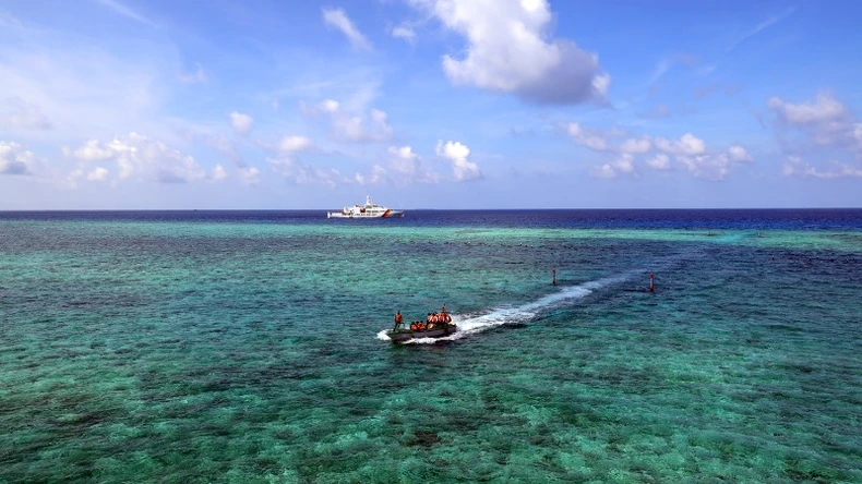 Ra Biển Đông săn những đường bay ảnh 14
