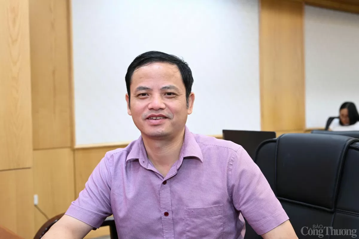 Giọt hồng Công Thương 2025: Hiến máu cứu người, chung tay vì sự sống cộng đồng