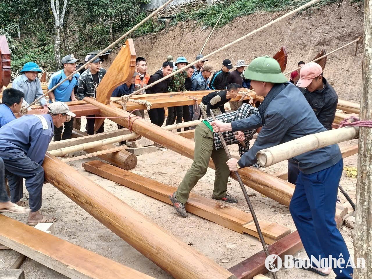nhà mỹ lý