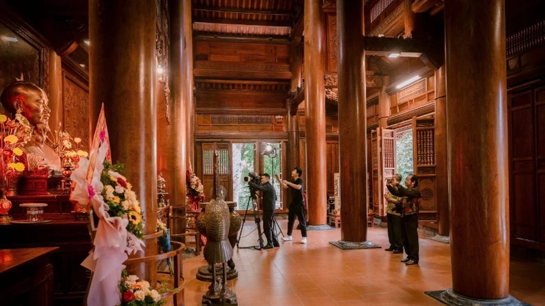 Ấn tượng phim tài liệu về chân dung Chủ tịch Hồ Chí Minh trong trái tim họa sĩ ảnh 4