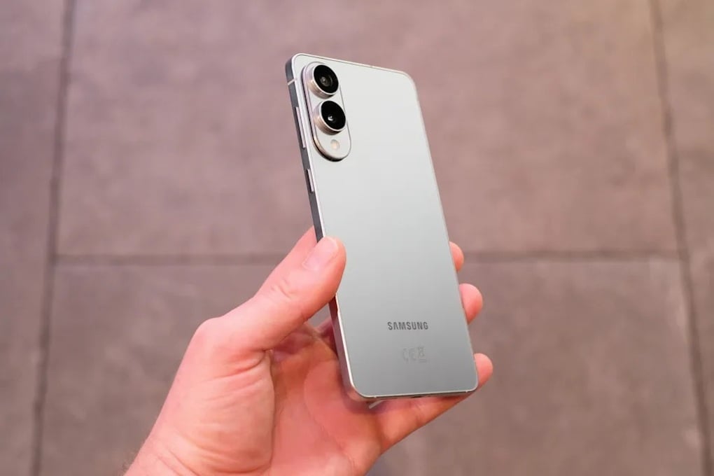 Galaxy S25 Edge ra mắt, giá từ 30 triệu đồng - 1