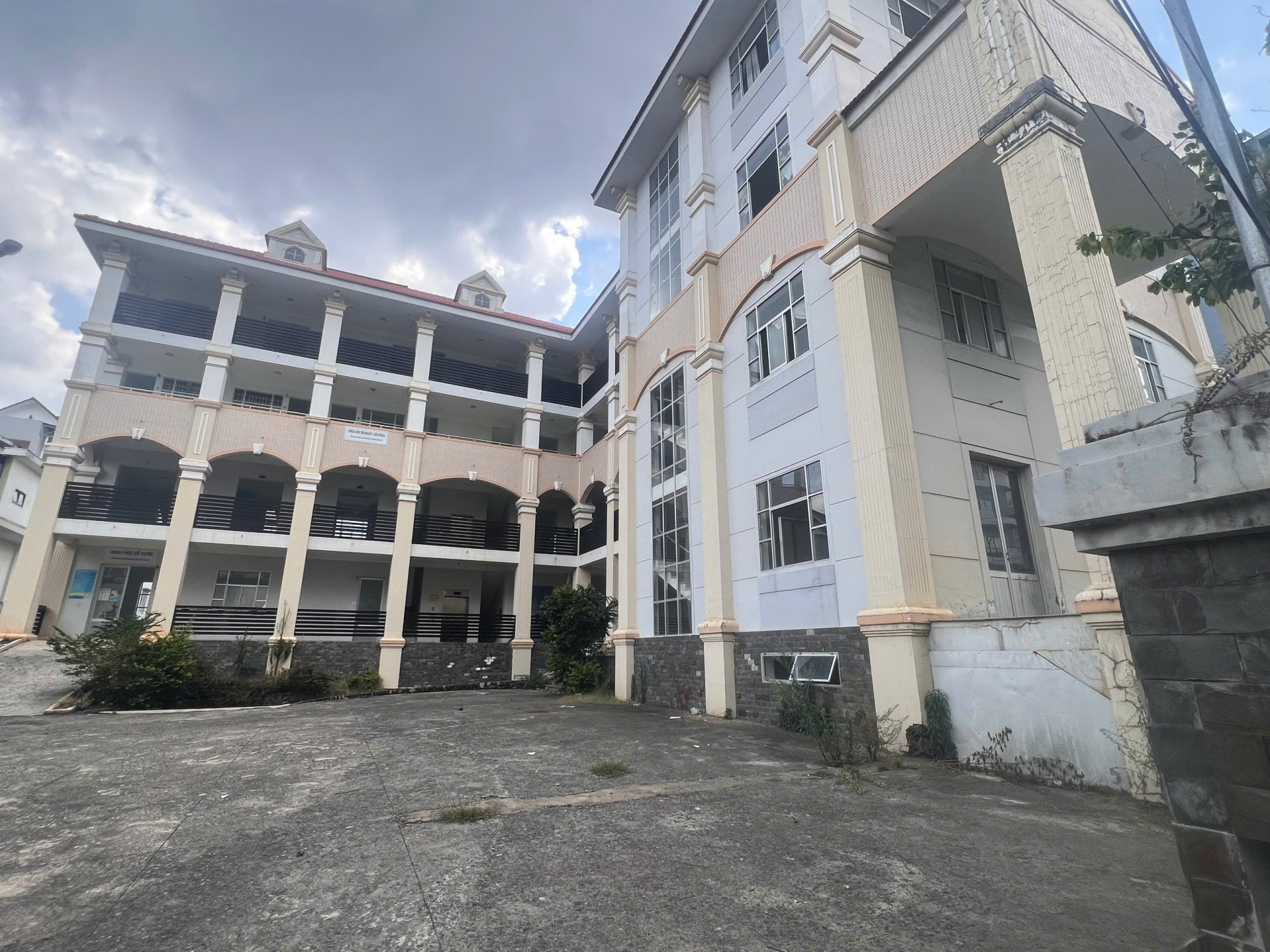 Ban Bảo vệ sức khỏe cán bộ tỉnh Lâm Đồng có diện tích hơn 2.600m2 dự kiến làm nơi ở cho cán bộ, công chức sau sáp nhập