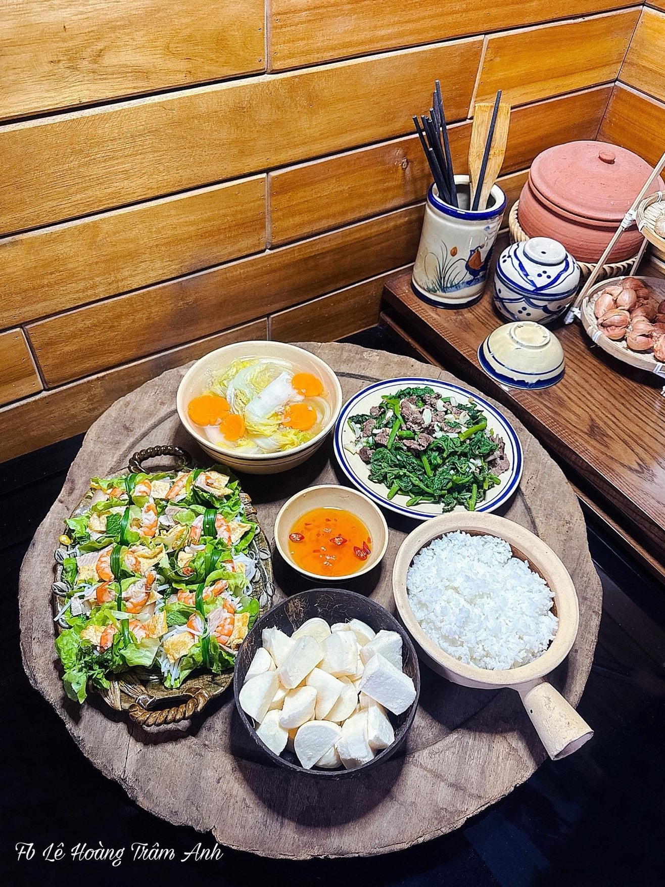 Món ngon mỗi ngày trong bữa cơm nhà – giản dị mà đầy ắp yêu thương.