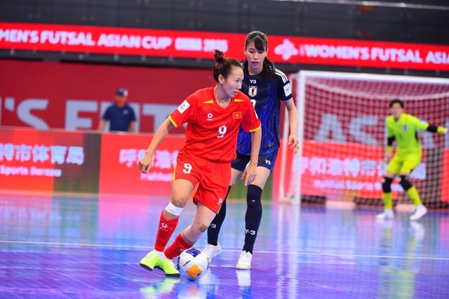Futsal nữ Việt Nam - Ảnh 2.