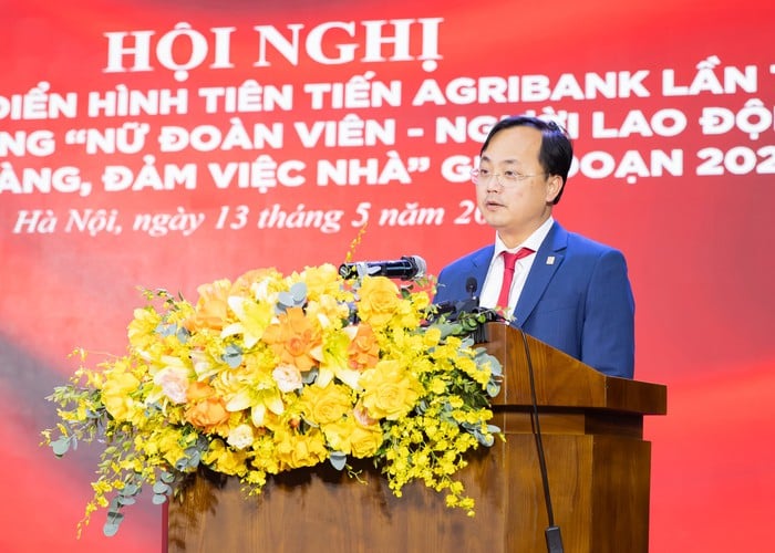 Agribank biểu dương đóng góp của nữ đoàn viên - người lao động "Giỏi việc ngân hàng, đảm việc nhà"- Ảnh 3.