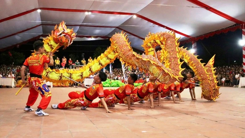 Strong national lion-unicorn-dragon teams compete in Nam Dinh photo 1