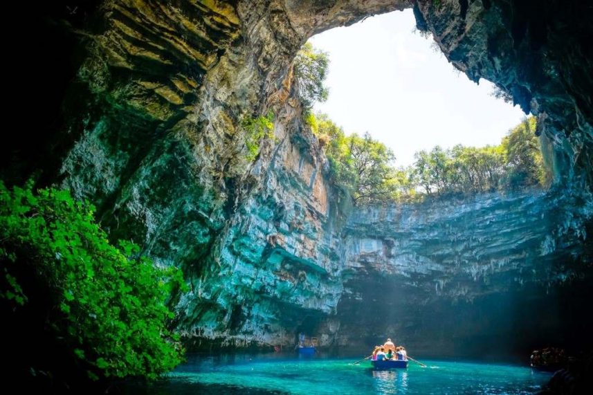 ឧទ្យានជាតិ Phong Nha - Ke Bang ត្រូវបានចាត់ទុកថាជាគោលដៅទេសចរណ៍លំដាប់អន្តរជាតិ។