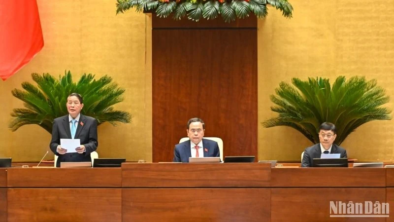 Phó Chủ tịch Quốc hội Nguyễn Đức Hải điều hành phiên họp. (Ảnh: BÙI GIANG)