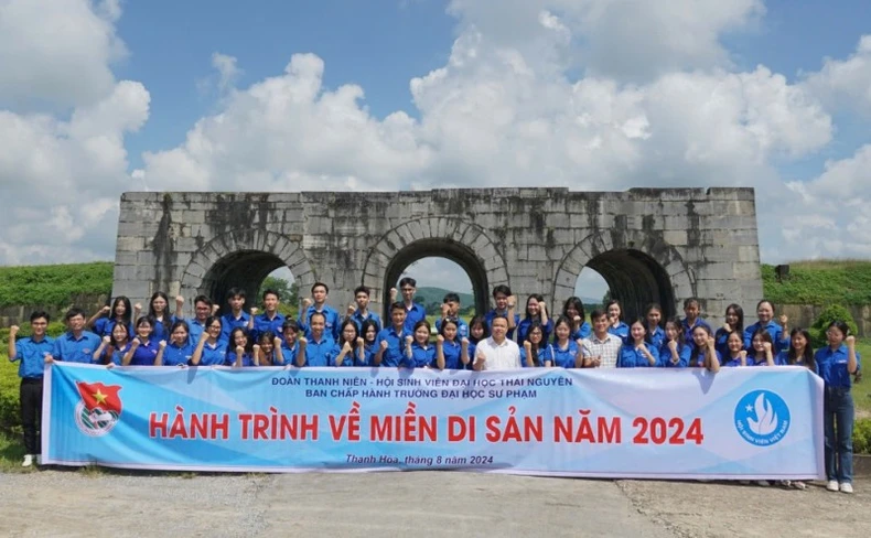 Thanh Hóa: Nâng cao chất lượng phục vụ du khách khám phá di sản ảnh 5