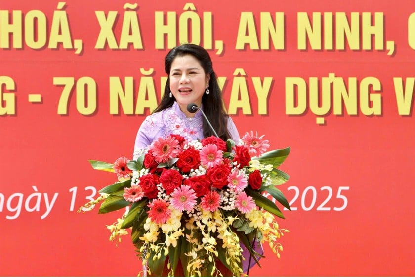 Giám đốc Sở VHTT &amp; DL TP Hải Phòng Trần Thị Hoàng Mai phát biểu tại buổi triển lãm.