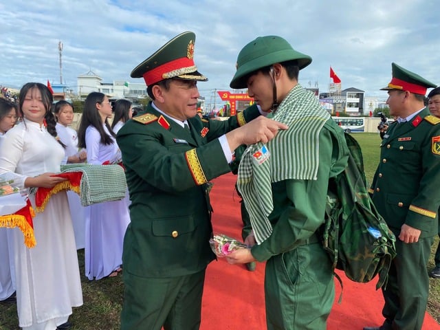 Đề xuất sửa luật Nghĩa vụ quân sự khi bỏ cấp huyện: Thêm nhiệm vụ cho 4 bộ- Ảnh 1.