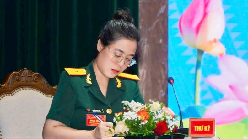 Ấn tượng phim tài liệu về chân dung Chủ tịch Hồ Chí Minh trong trái tim họa sĩ ảnh 3