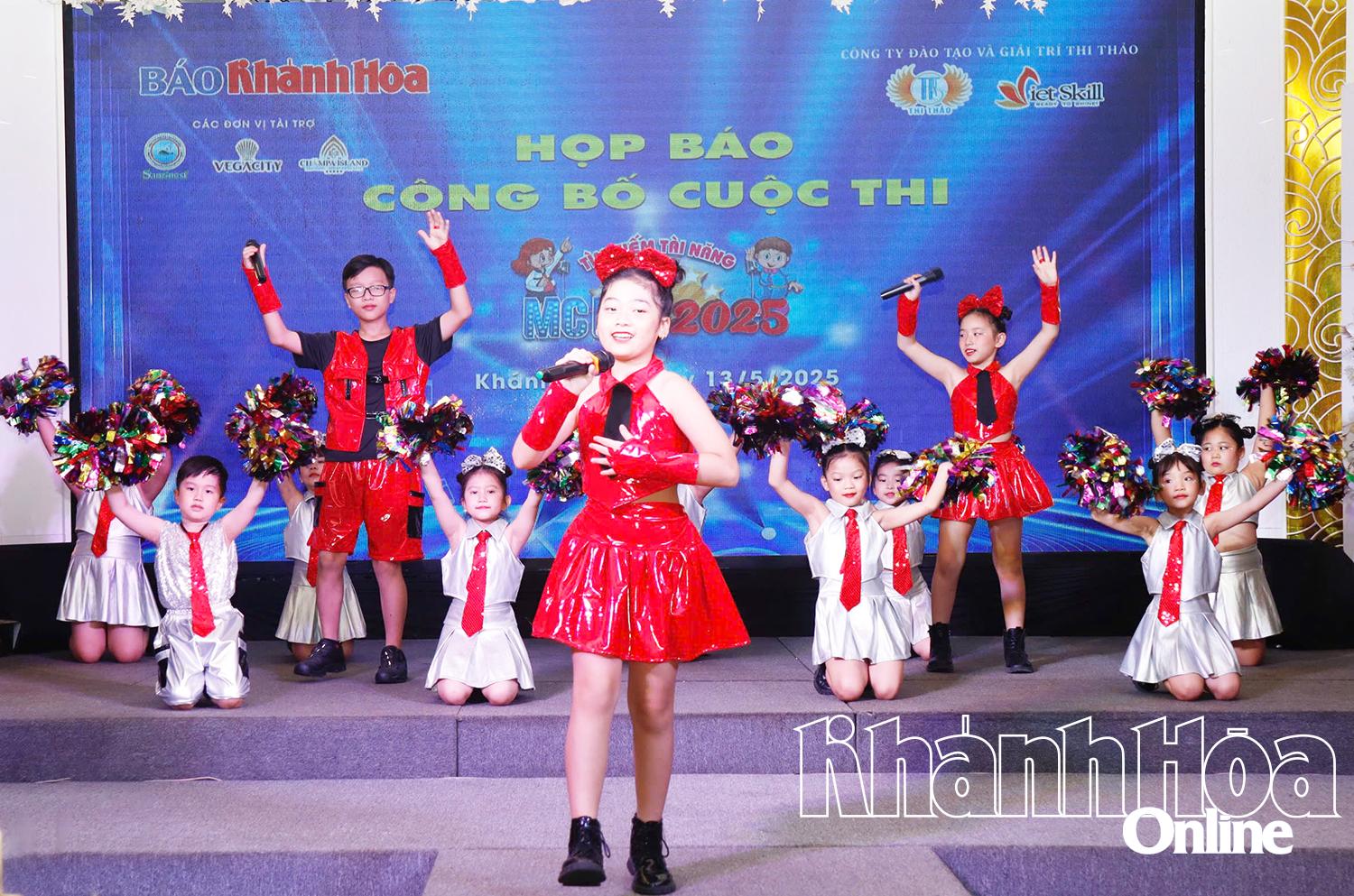 The performance opened the press conference.