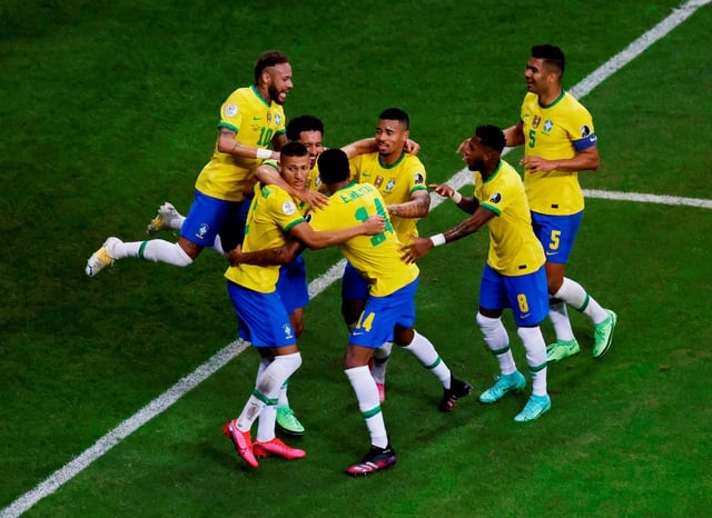 Carlo Ancelotti và trọng trách tái thiết "Selecao" - Ảnh 2.