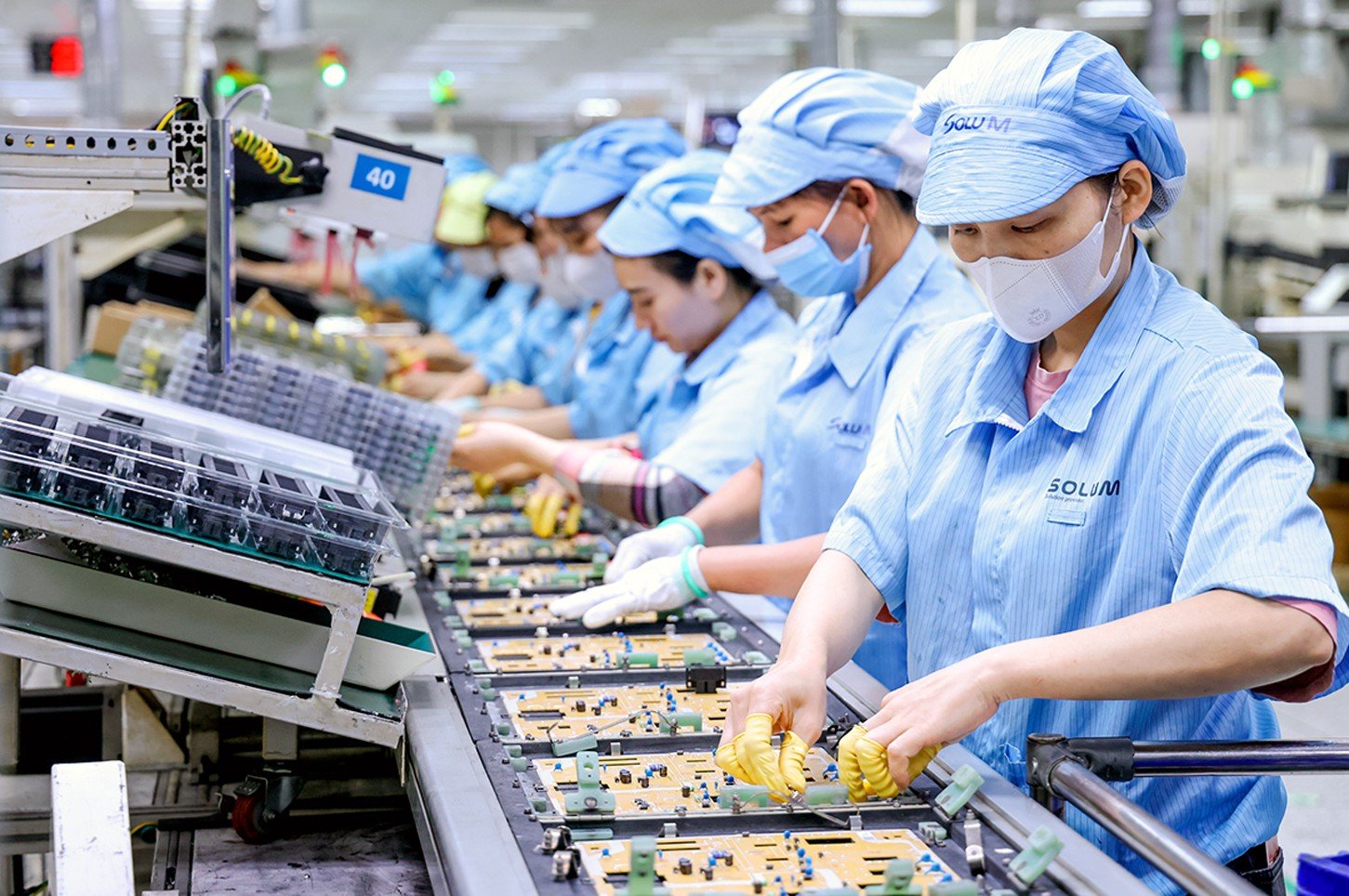 Ngành công nghiệp: Cơ cấu sản phẩm chuyển dịch tích cực