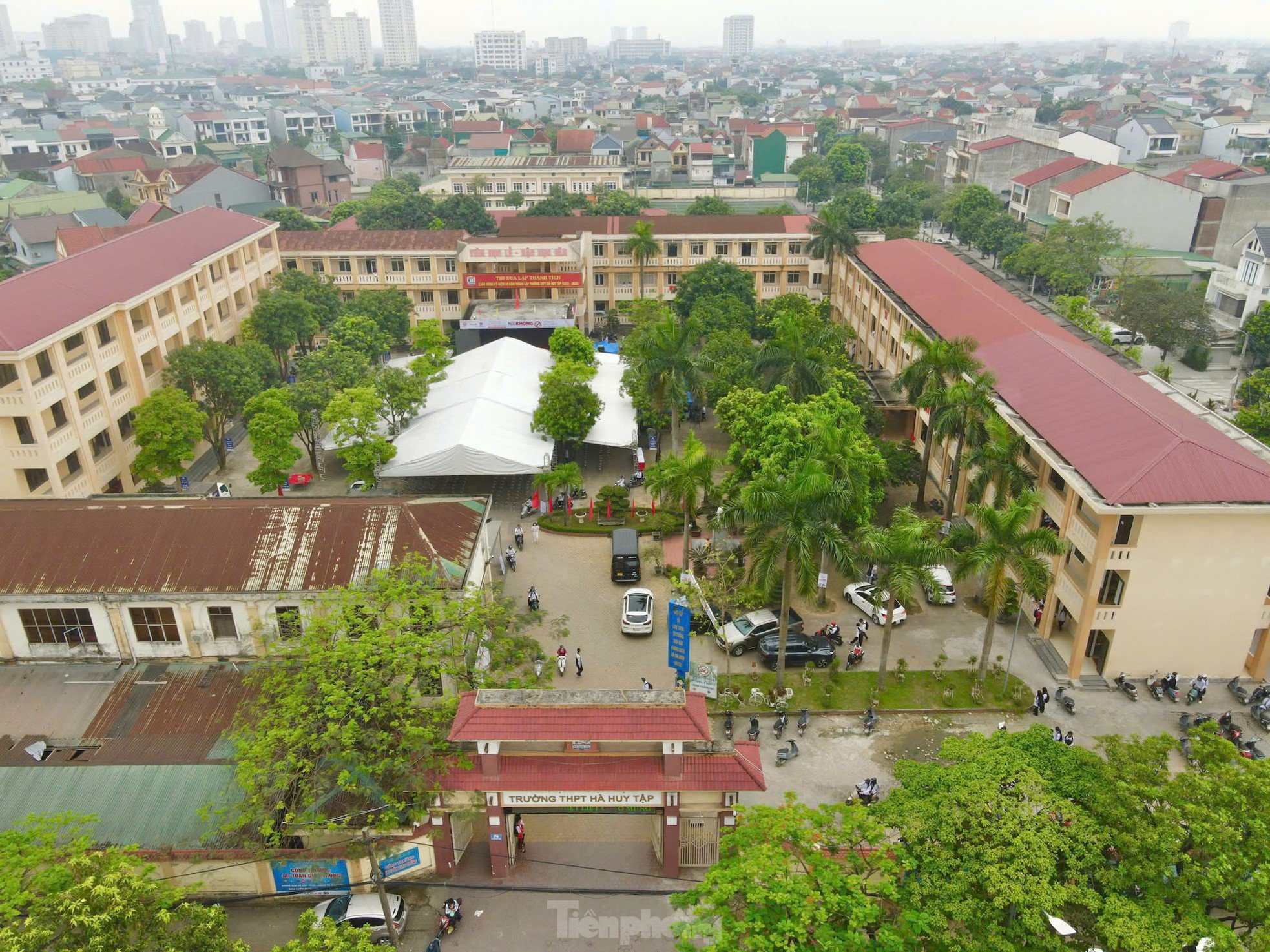 Hơn 1.000 giáo viên, học sinh chờ đón chương trình 'Nói không với thuốc lá điện tử' ảnh 1