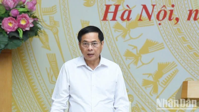 Chấn chỉnh siết chặt công tác chống buôn lậu gian lận thương mại và hàng giả hàng nhái