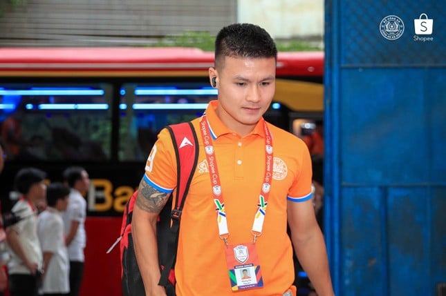 Trực tiếp CAHN vs Buriram 0-0 (H1): Quang Hải dứt điểm không thành ảnh 10