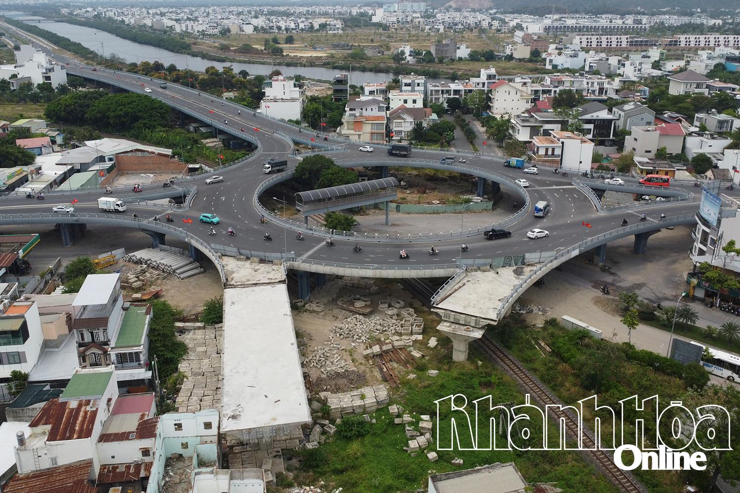 Nhánh N4 của Nút giao Ngọc Hội chưa được thi công.
