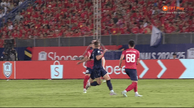 라이브 CAHN vs Buriram 2-1 (H2): Julj가 옐로카드를 받았습니다. 사진 3