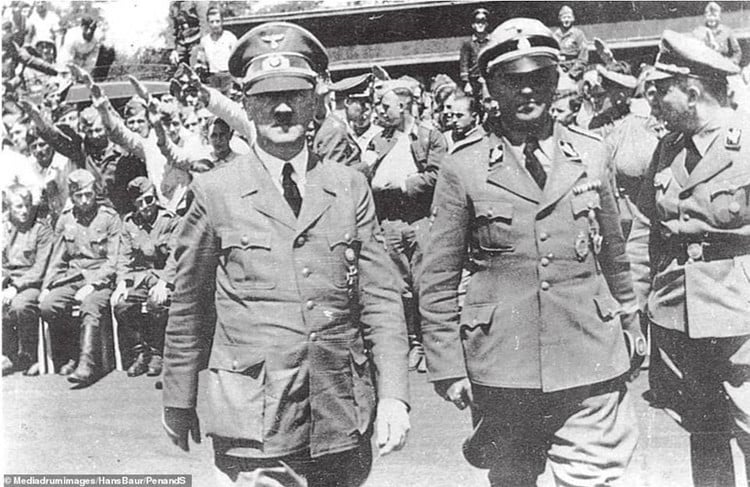 Sai người tìm báu vật linh thiêng, trùm phát xít Hitler vẫn thảm bại? - Hình 6 Sai nguoi tim bau vat linh thieng, trum phat xit Hitler van tham bai?-Hinh-6