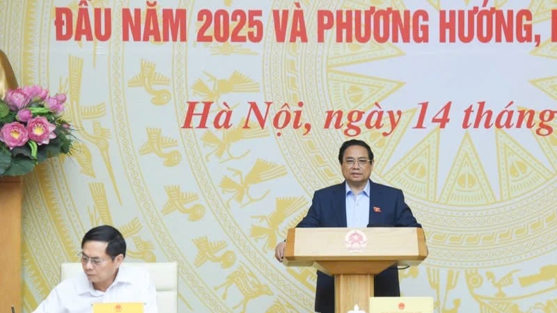 Chấn chỉnh siết chặt công tác chống buôn lậu gian lận thương mại và hàng giả hàng nhái