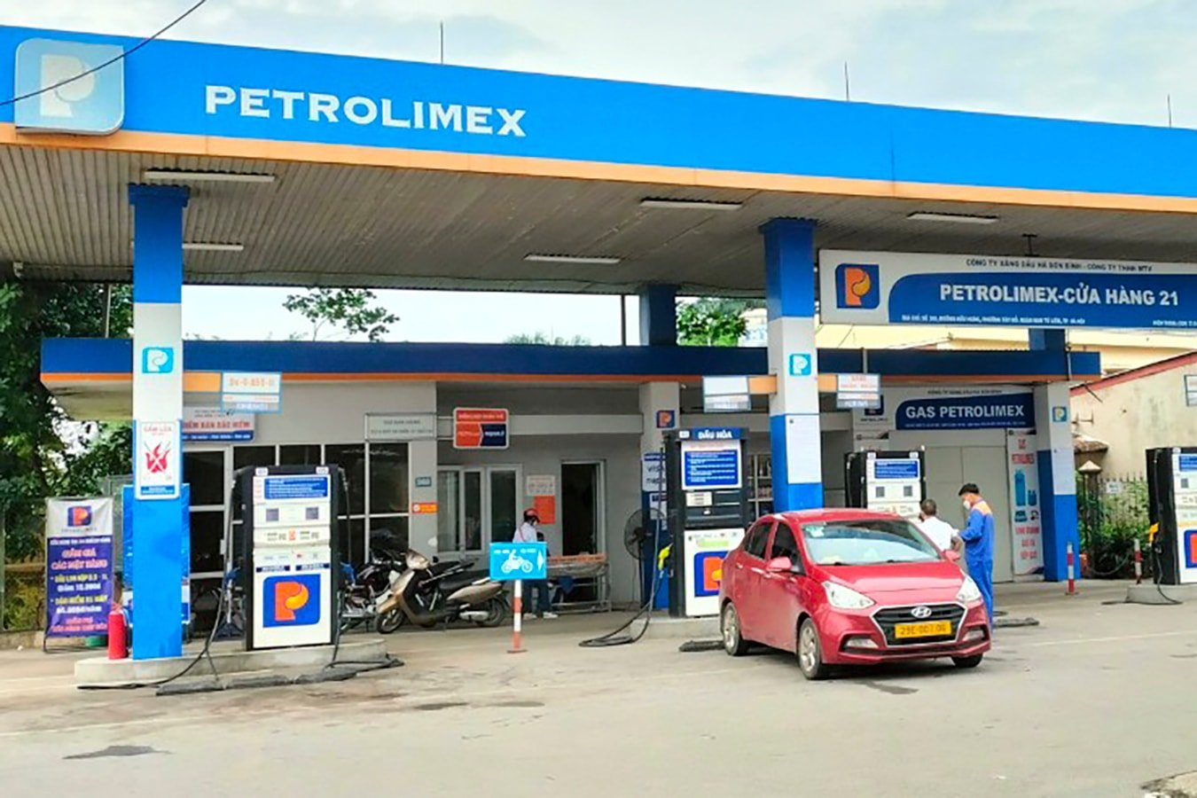 Giá xăng dầu hôm nay 14/5/2025: Dầu thô giảm nhẹ