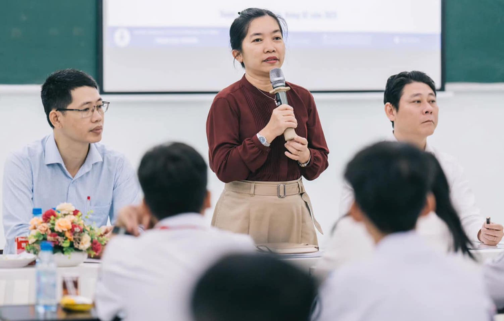 Tỉ lệ chọi vào lớp 10 từng trường THPT ở TP.HCM - Ảnh 1.