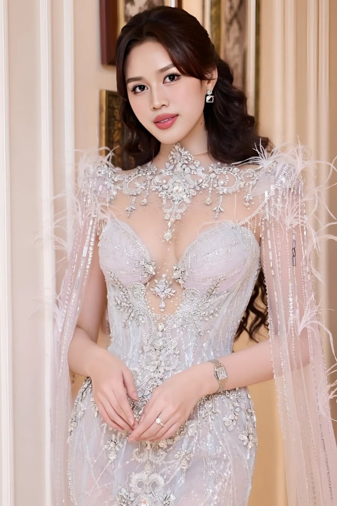 Hoa hậu Việt thành danh quốc tế: Thùy Tiên gặp sóng gió, HHen Niê viên mãn - 11