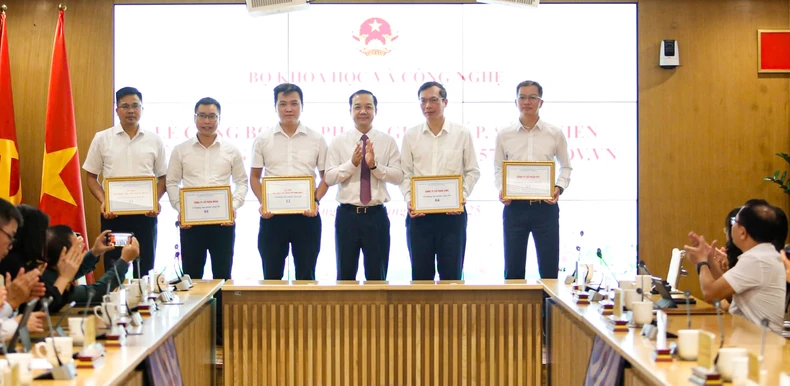 Nhiều sản phẩm công nghệ của doanh nghiệp tư nhân được công bố trên cổng thông tin Nghị quyết 57 ảnh 1
